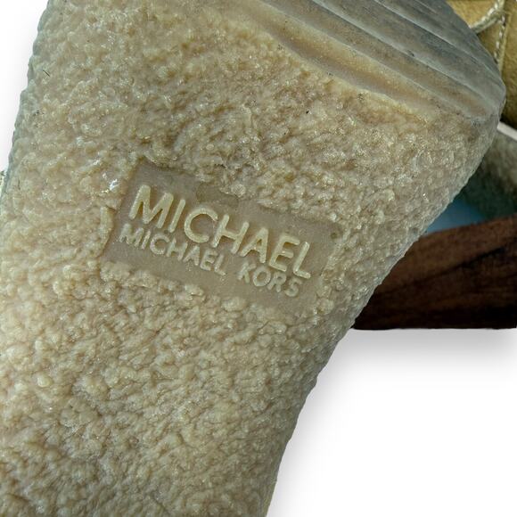 MICHAEL KORS tan suede sherpa heeled platform boots - Picture 4 of 14